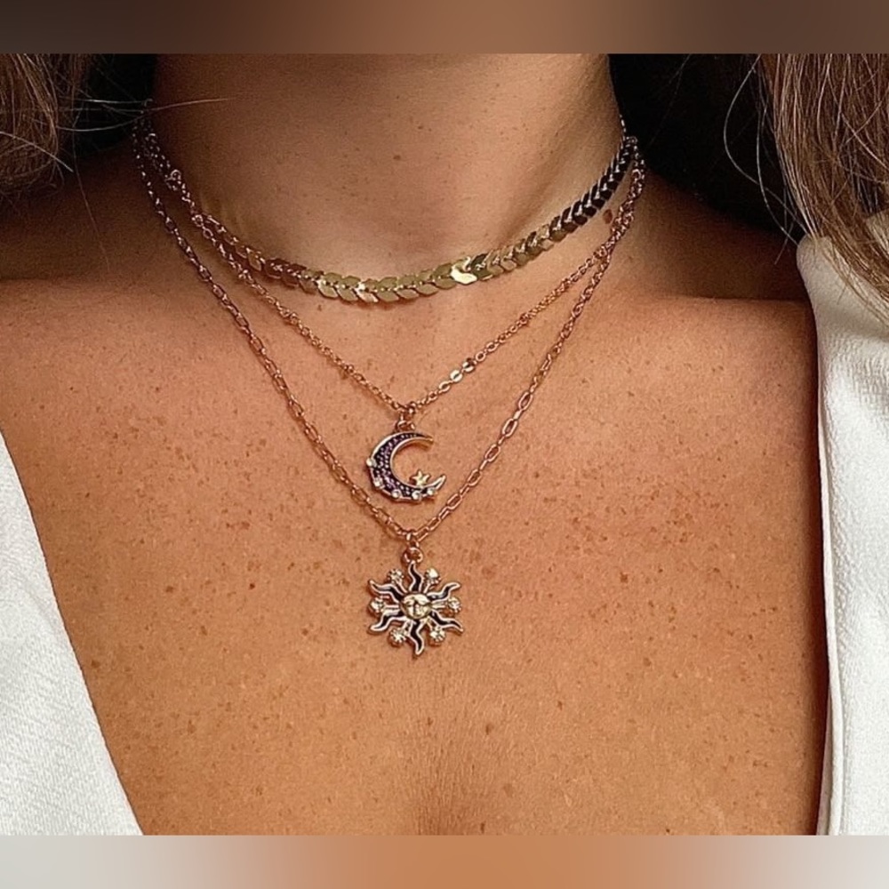 Three tier necklace